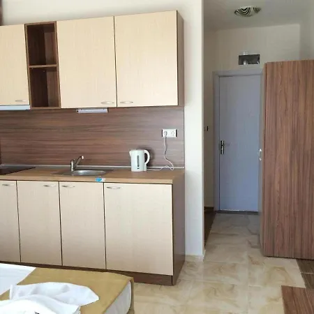 Enjoy Palma Studio Апартаменты Солнечный берег